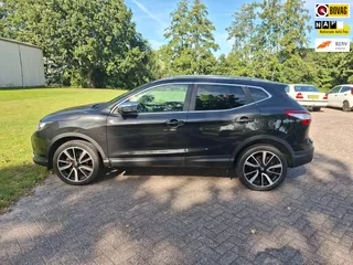 Nissan Qashqai 1.6 N-Connecta Pano Navigatie Trekhaak Leer